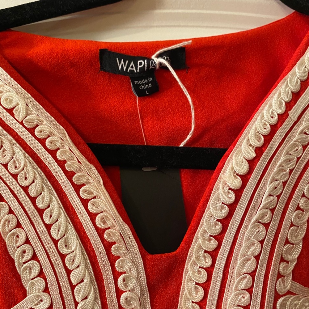 red Wapi tunic - Picture 2 of 4